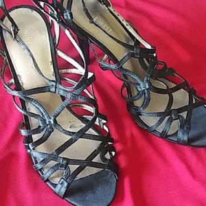 Nine west black satin strappy heel sandal